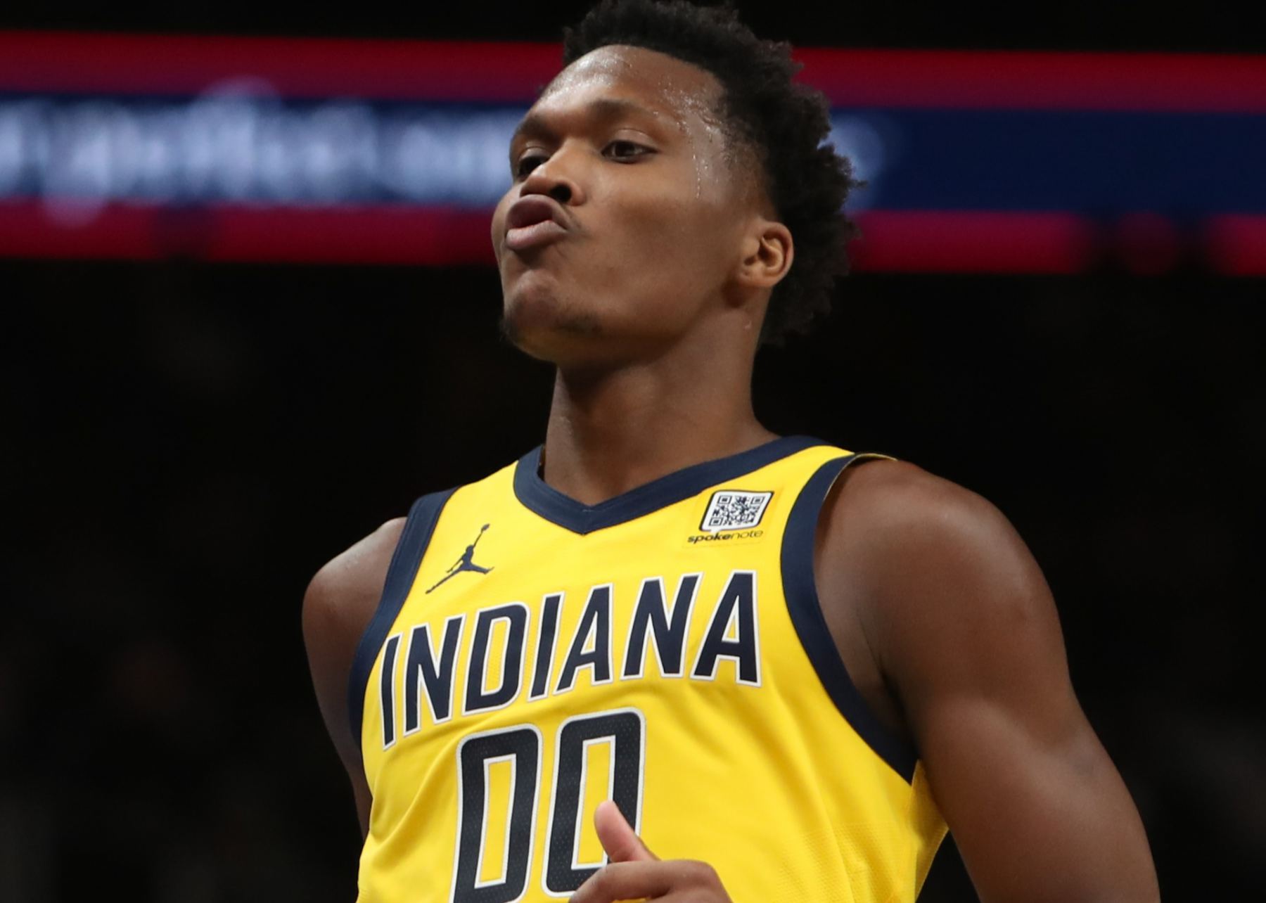 Pacers official: Marcelin has soreness in his right foot and will not return for this game