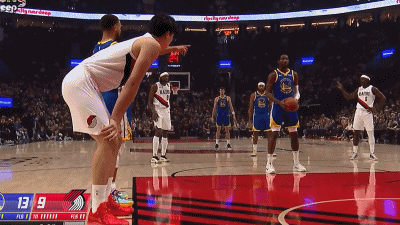 Media person: Being beaten by Curry by name, not to mention Yang Hansen, even Gordon couldn't stand it yesterday.