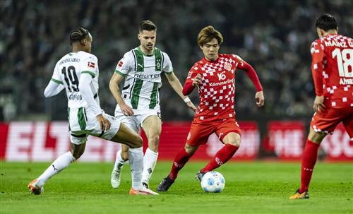 B. Monchengladbach vs Mainz 05