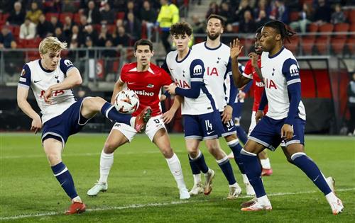AZ Alkmaar vs Tottenham Hotspur