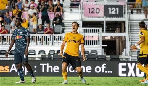 Wolves vs RB Leipzig