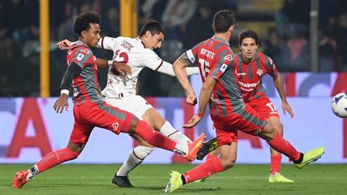 AC Milan vs Cremones