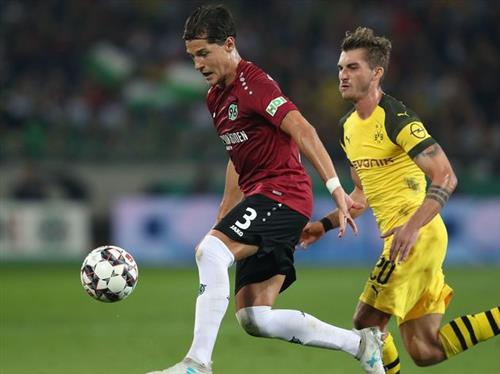 Hannover 96 VS Borussia Dortmund