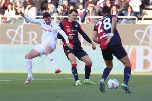 Cagliari vs Fiorentina