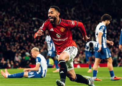 The Wolf King shows off his power! Cunha scored the first goal of his Red Devils career with a shot in front of the goal, giving Manchester United a 1-0 lead.