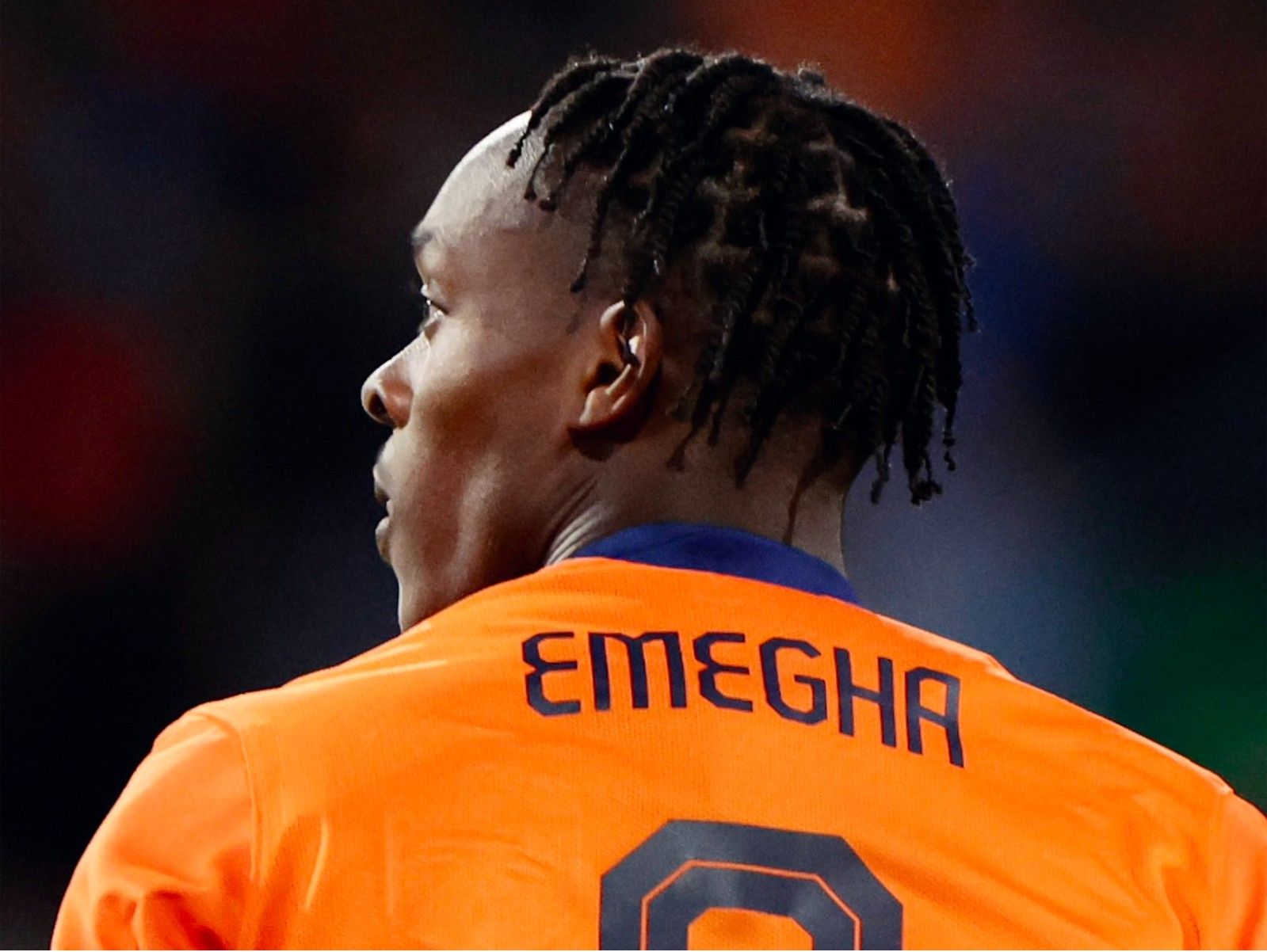 Dutch official: Recruit White Castle forward Iomega to join the national team, Verhorst's injury is to be determined